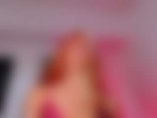 Live cam show with Flora-sofia - Young Adult on Camsoda