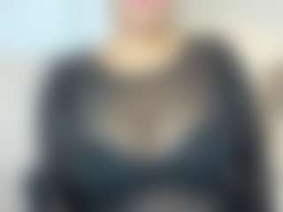 Live cam show with Gia-Fox - Shaved on Nude Chat * 1 On 1 Webcam Sex * Live Cam Show