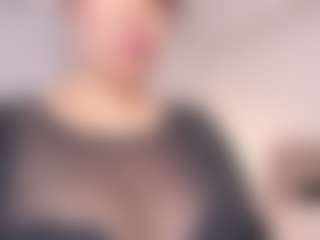 Live cam show with Gia-Fox - Double Penetration on Mixed Magazine Live