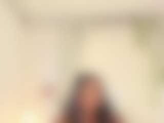 IvyBennet MILF webcam performer live streaming