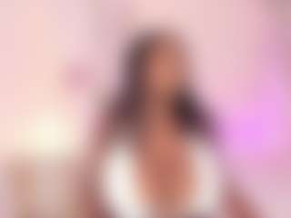 Live cam show with IvyBennet - HD on intimatelivegirls.com
