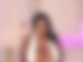 Live cam show with IvyBennet - Big Nipples on makecum.org