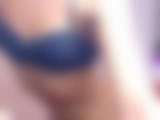 Kitty Kisses's Live Sex Cam Show