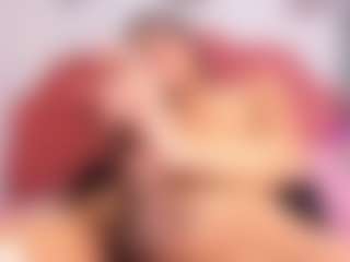 Kitty Kisses's Live Sex Cam Show