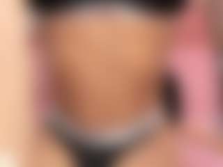 Kitty Kisses's Live Sex Cam Show