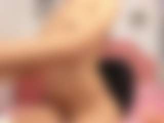 Kitty Kisses's Live Sex Cam Show