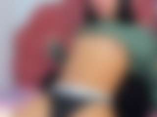 Kitty Kisses's Live Sex Cam Show