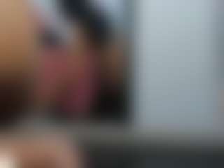 Kitty Kisses's Live Sex Cam Show