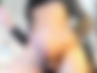 Kitty Kisses's Live Sex Cam Show