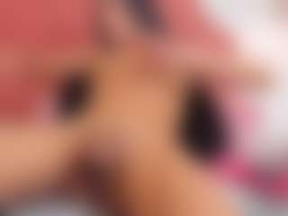 Kitty Kisses's Live Sex Cam Show
