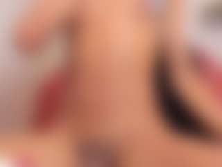 Live cam show with Kitty Kisses - Colombia on TeamSkeetLive