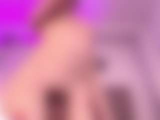 Kitty Kisses's Live Sex Cam Show