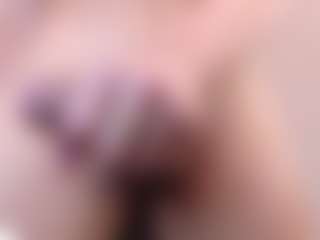 Live cam show with Kitty Kisses - Uncut on Camsoda