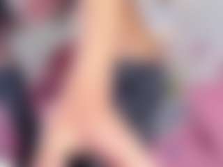 Live cam show with Kitty Kisses - Big Cock on CamwithHer