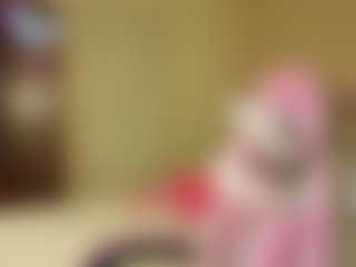 Live cam show with LadySunrise12 - Shaved on Cam Slut