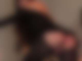 Live cam show with LilluCooper - Anal on Camsoda