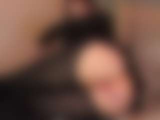 Live cam show with LilluCooper - Blue Eyes on Chatstar