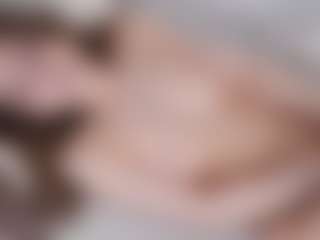 Live cam show with RaguelNoecker - Camel Toe on Camiplay Live