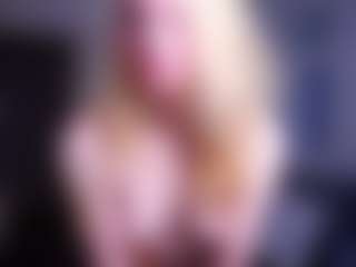 Live cam show with dasha-brown - Mature on livesexfox.com