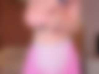Live cam show with Dasha - Mature Young Adult on SpunkLive