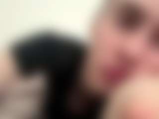FloHenke's Live Sex Cam Show
