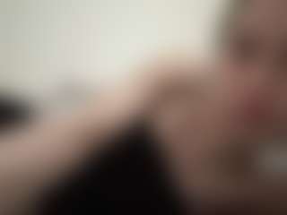 FloHenke's Live Sex Cam Show
