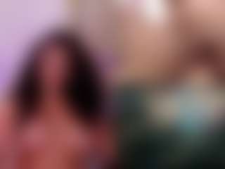 LadyReload MILF webcam performer live streaming
