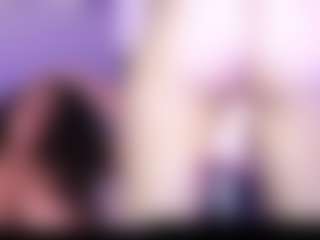 LadyReload MILF webcam performer live streaming