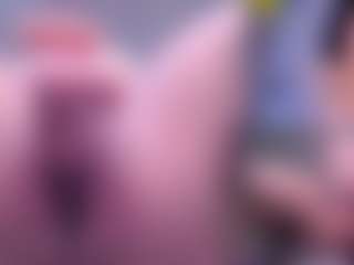 Live cam show with LadyReload - Oil on AdultVida.com