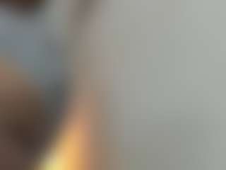 mariana-villa03's Live Sex Cam Show
