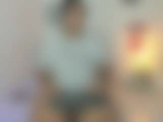 mariana-villa03's Live Sex Cam Show