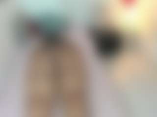 mariana-villa03's Live Sex Cam Show