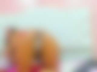 Live cam show with PinkVenom6 - Moaning on PervPlay.com