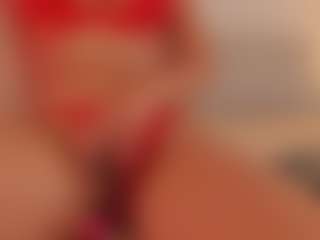 Live cam show with xioomaracortez - Facial on CamSodaAdn