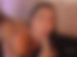 Live cam show with xioomaracortez - Deepthroat on CamClone