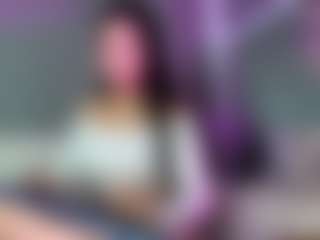Live cam show with Zoee 8 - Domination on chickslive.net