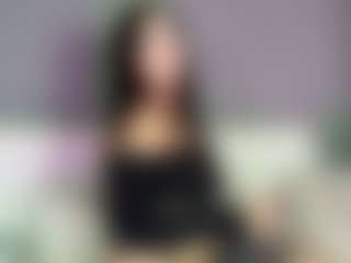 Live cam show with Zoee 8 - Facial Piercings on camwithhim.com