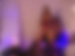 Zoee 8's Live Sex Cam Show