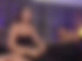 Zoee 8's Live Sex Cam Show