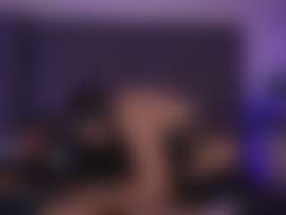 Zoee 8's Live Sex Cam Show