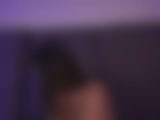 Zoee 8's Live Sex Cam Show