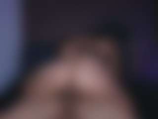 Zoee 8's Live Sex Cam Show