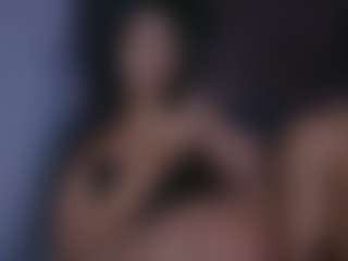 Zoee 8's Live Sex Cam Show