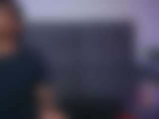 Zoee 8's Live Sex Cam Show