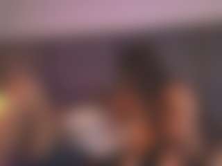 Live cam show with Zoee 8 - Teen (18+) on Taboo Cams XXX