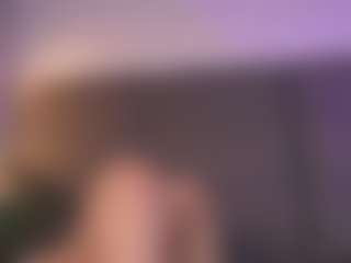 Zoee 8's Live Sex Cam Show