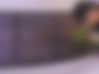 Live cam show with Zoee 8 - Body Massage on thefappeningchat.com