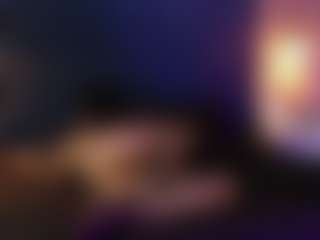 Zoee 8's Live Sex Cam Show