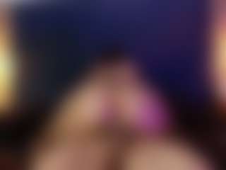 Zoee 8's Live Sex Cam Show