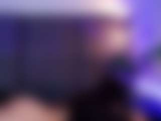 Zoee 8's Live Sex Cam Show
